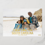 Carte de Noël Gold Foil Beach | Votre État<br><div class="desc">Envoyez des souhaits chaleureux personnalisés sur cette carte de Noël de plage de votre endroit préféré ! Vous voulez un carte photo de famille pour les vacances qui est à la fois amusant et festif? Ce vrai papier doré design moderne travaille la Floride à Hawaii, la Californie au Maine! Vous...</div>