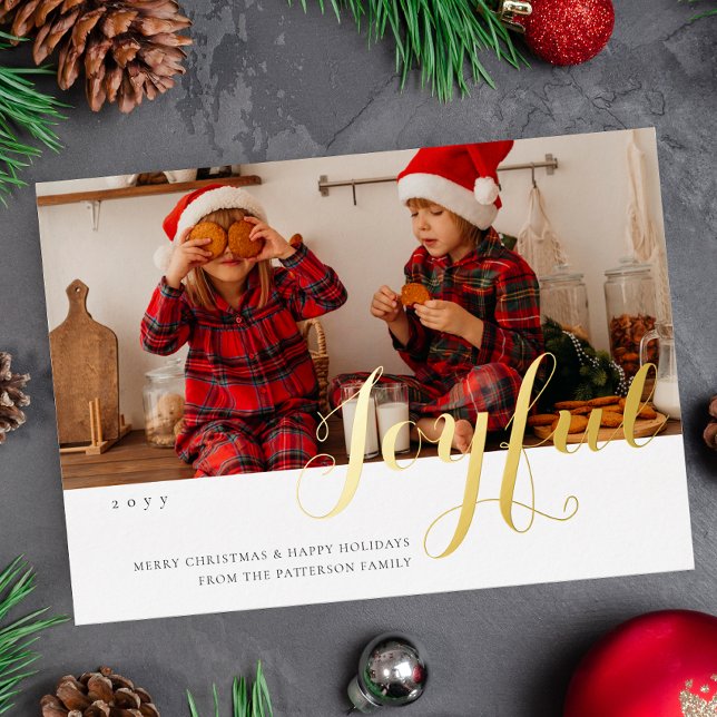 Carte de Noël Joyeuse Famille Photo Script Moderne (Créateur téléchargé)