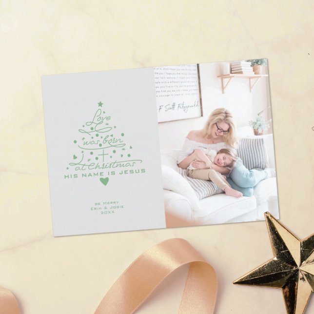 Carte de Noël Love Was Born Tree (Créateur téléchargé)