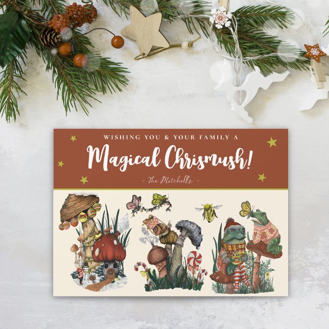 Carte de Noël magnétique aux champignons magiques  (Red magical mushroom christmas card with whimsical illustrations of mushrooms, frogs and snails)