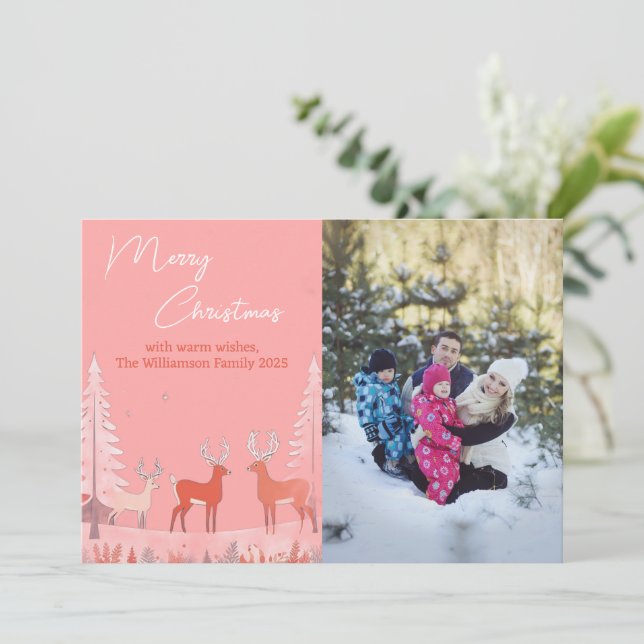 Carte de Noël personnalisée rose moderne  (Debout devant)