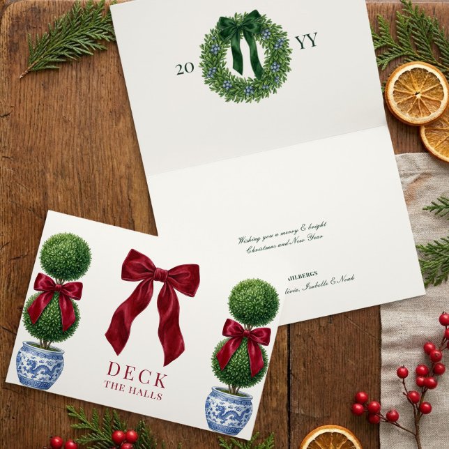 Carte de Noël Topiaire Chinoiserie Grandmillennial (Folded Holiday Card from Grandmillenial Topiary Chinoiserie Christmas Collection by Darling & May)