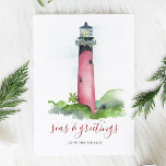 Carte de Noël Watercolor Lighthouse Beach<br><div class="desc">Cette simple carte de vacances comprend une réplique de mon aquarelle peinte à la main Jupiter, phare de Floride avec une guirlande de verdure et des baies rouges sur un arrière - plan blanc immaculé. Les mots Seas et Greutages sont placés dans une typographie de script de brosse moderne. Personnalisez...</div>