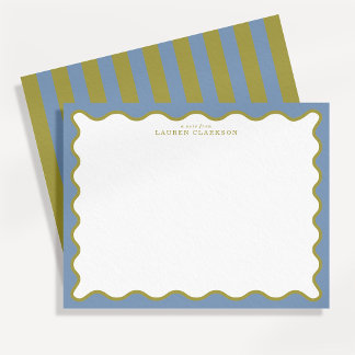 Carte de note à bordure ondulée bleu poussiéreux e