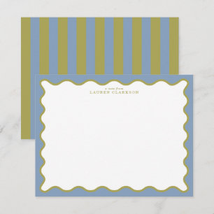 Carte de note à bordure ondulée bleu poussiéreux e