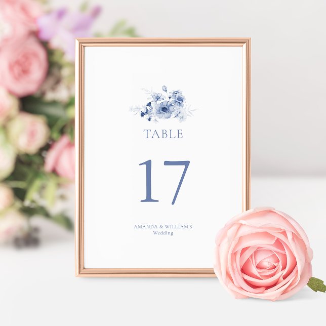 Carte de numéro de table de mariage à fleurs bleu  (Créateur téléchargé)