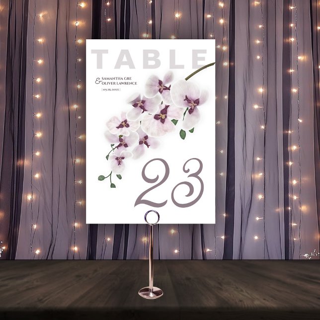 Carte de numéro de table de mariage au charme d'or (Créateur téléchargé)