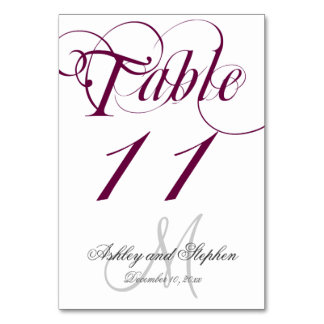 Carte de numéro de table de mariage en gris vin Mo