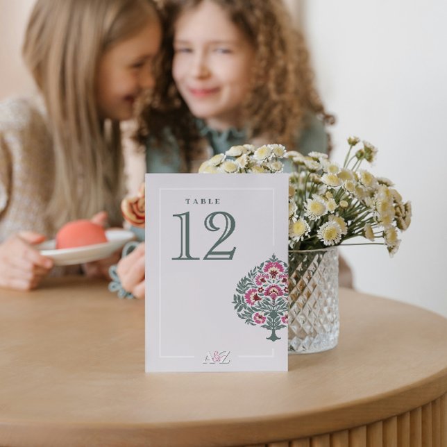 Carte de numéro de table de mariage florale moghol (Créateur téléchargé)