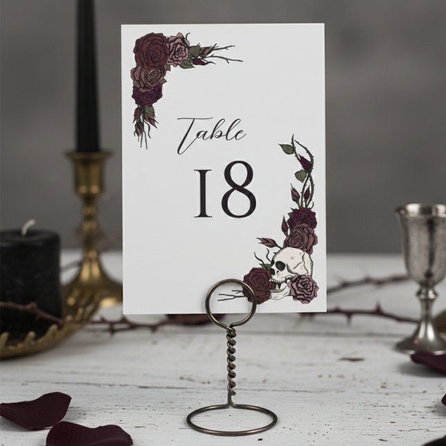 Carte de numéro de table de mariage gothique crâne (Gothic Wedding Table Number Cards for Halloween, Hallowedding Party. Botanical Dark Floral Skull )