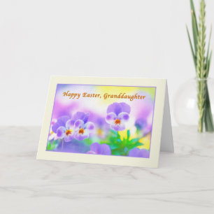 Carte de Pâques de la petite-fille avec des
