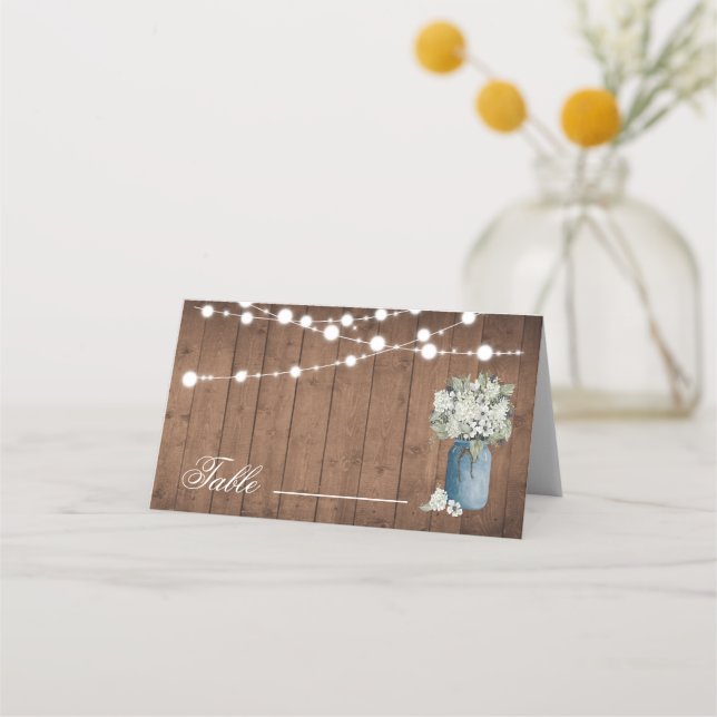 Carte De Placement Blanc Floral Rustique Élégant Lumières Mariage en  (Devant)