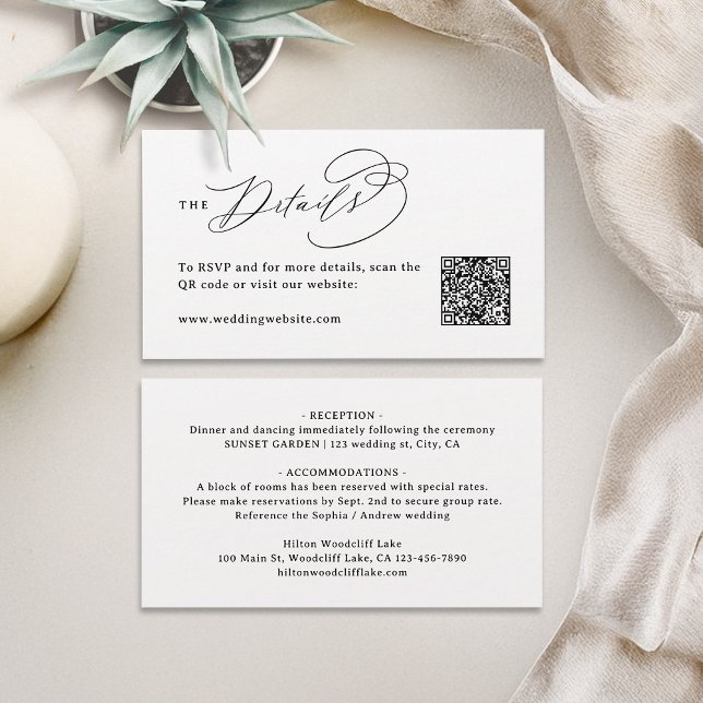 Carte De Placement Code QR élégant de détails de mariage en écriture  (Elegant Swirl Script QR Code Wedding Details Place Card)