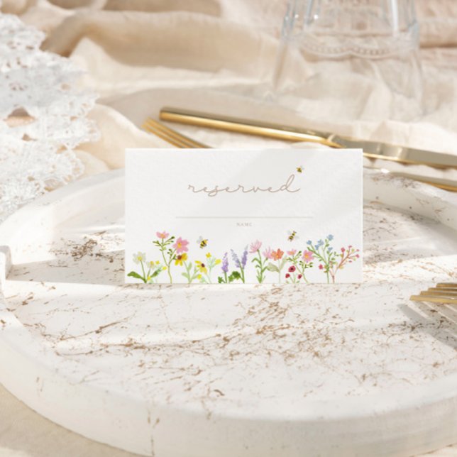 Carte De Placement Douce Comme Peut Être La Table Minimale Moderne (A stunning wildflower + bumblebee place card for your baby shower.)