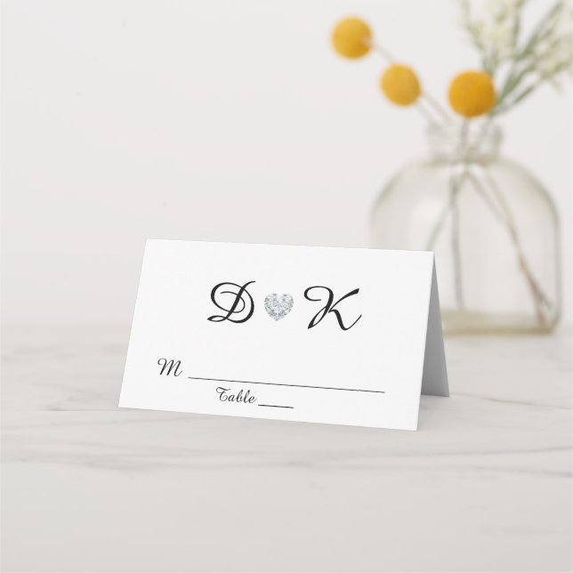 Carte De Placement Élégant blanc noir Monogramme Mariage de coeur (Devant)