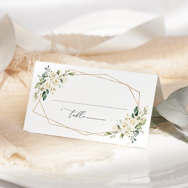 Carte De Placement Fleurs blanches, fleurs crème, verdure, mariage (Créateur téléchargé)