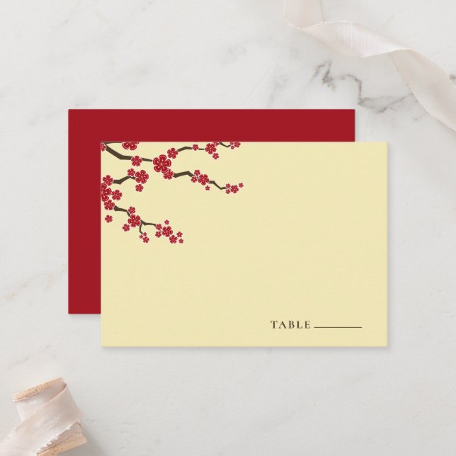 Carte De Placement Fleurs de cerisier rouge Sakura Mariage asiatique (Devant/Arrière en situation)