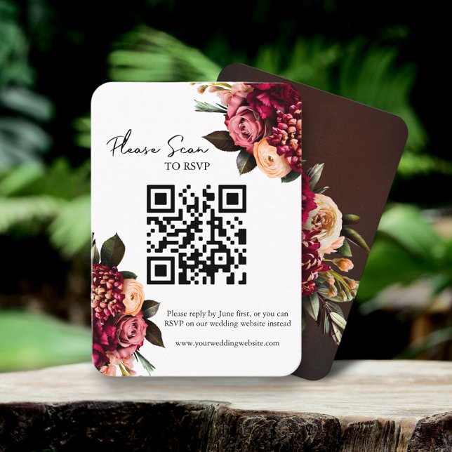 Carte De Placement Gras Rouge Floral QR Code Mariage RSVP (Créateur téléchargé)