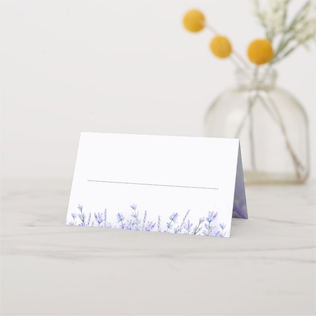 Carte De Placement Lavenders et Fleurs blanches Mariage élégant (Devant)