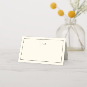 Carte De Placement Mariage Élégant Monogramme Jaune Beurre Moderne