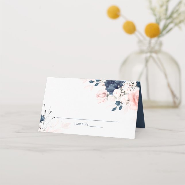 Carte De Placement Mariage floral bleu marine et rose pâle plié (Devant)