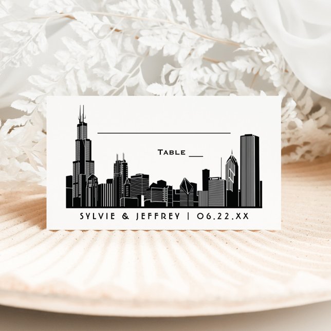 Carte De Placement Monogramme de mariage Art Déco noir sur la skyline (Créateur téléchargé)