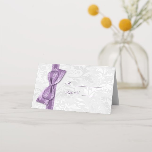 Carte De Placement Nœud Faux Violet et Damassé Blanc (Devant)