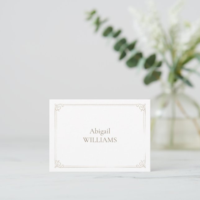 Carte De Placement Nom personnalisé Mariage Blanc Intemporel (Debout devant)