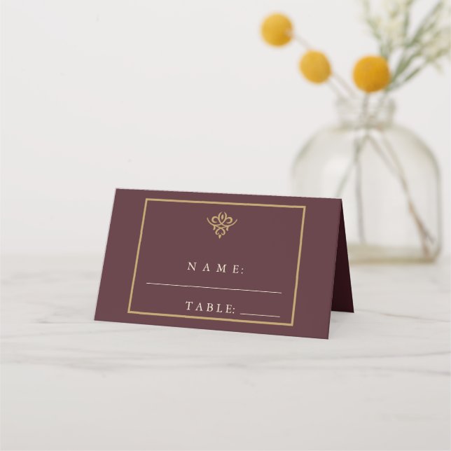 Carte De Placement Old Money Burgundy Wedding Place Card (Devant)