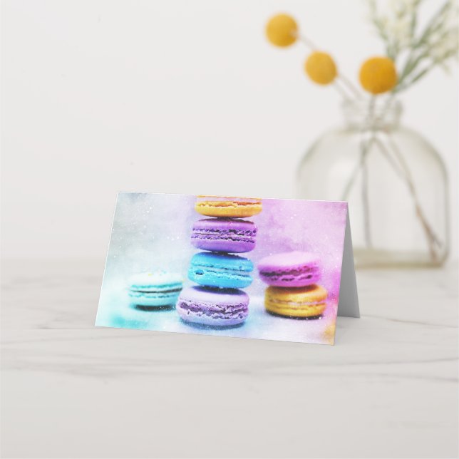 Carte De Placement Photo de macarons colorés et délicieux (Devant)