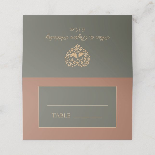 Carte De Placement Rust Olive Vert Mariage Mariée Groom Coeur (Extérieur déplié)