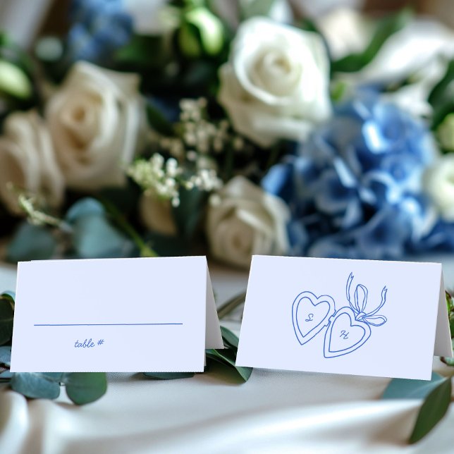 Carte De Placement Serrure de coeur Whimsical Doodle Croquis moderne  (Whimsical Heart Locket Doodle Sketch Modern CUSTOM Place Card
)