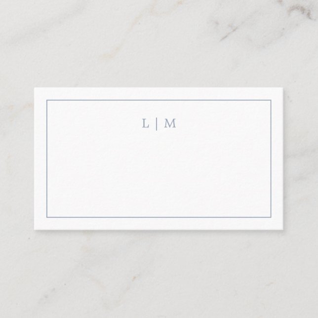 Carte De Placement Simple Monogram Bleu Poussiéreux Mariage Élégant (Devant)