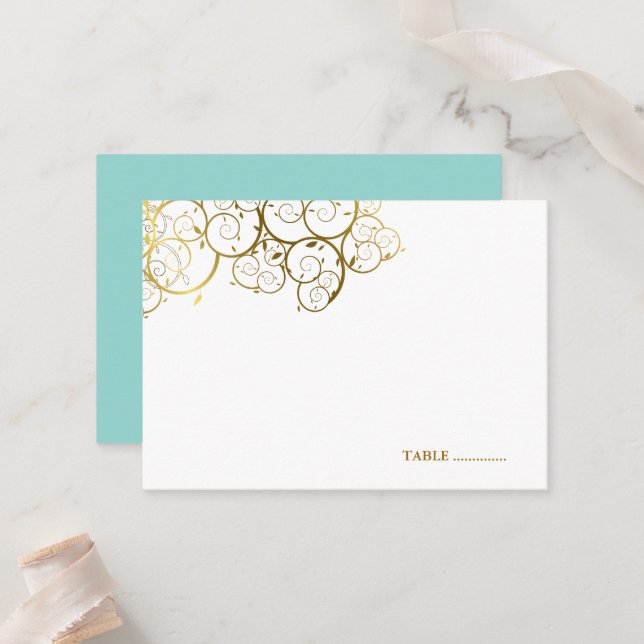 Carte De Placement Turquoise & Classy Golden Spirals Mariage élégant (Devant/Arrière en situation)