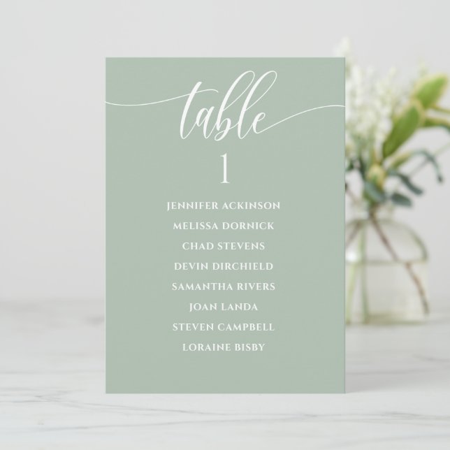 Carte de plan de table de mariage vert sauge calli (Debout devant)