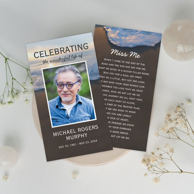 Carte de prière commémorative des funérailles de l (Créateur téléchargé)