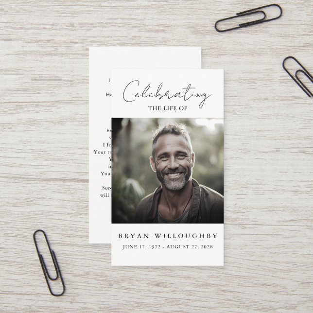 Carte de prière funéraire minimaliste moderne (Devant/Arrière en situation)