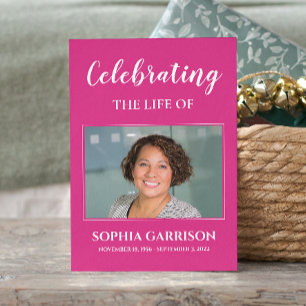 Carte de prières funéraires rose vif avec photo