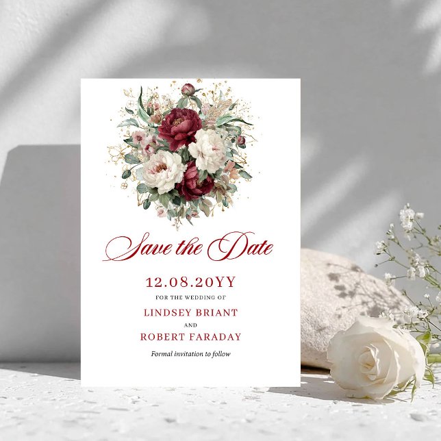 Carte de rappel de mariage Burgundy Blush raffinée (Sophisticated Blush Burgundy Save The Date Card)