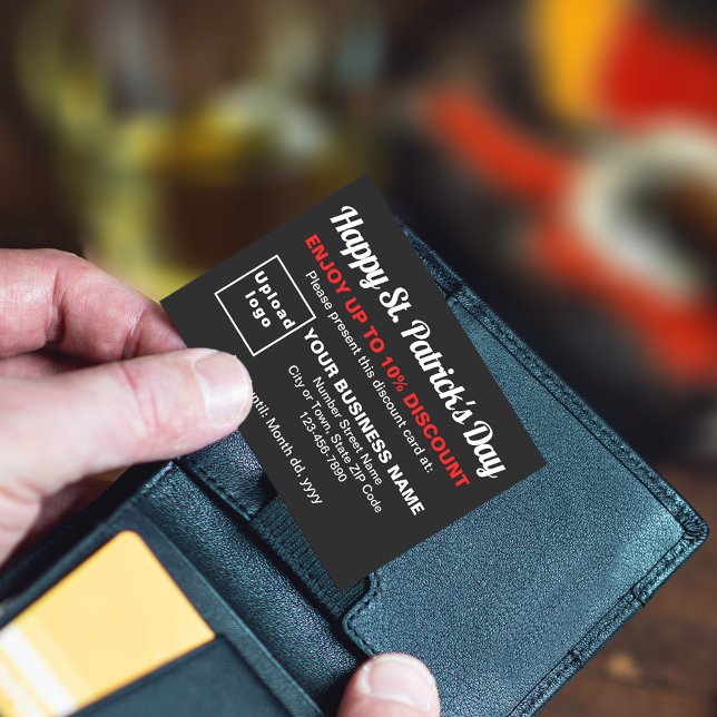 Carte de réduction noire Business Saint Patrick (Attract more customers this Saint Patrick's Day. Business Saint Patrick black discount card.)