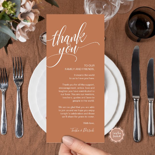 Carte de réglage du Merci du dîner de répétition (Rehearsal Dinner Thank you Modern Classy Place Setting Card Copper Brown)