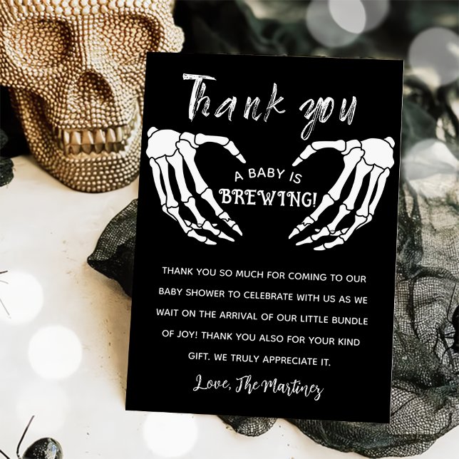 Carte de remerciement bébé Halloween est en train  (Créateur téléchargé)