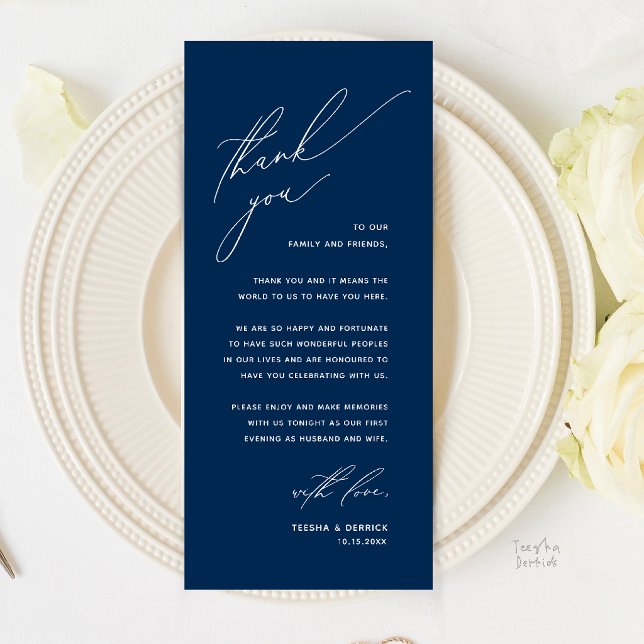 Carte de remerciement de dîner de mariage moderne  (Romantic Modern Wedding Reception Dinner Thank You Card in Navy Blue)