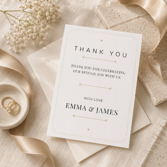 Carte de remerciement de luxe moderne serif éditab (Elegant Modern Serif Luxury Thank You Card with champagne accents on premium linen styling.)