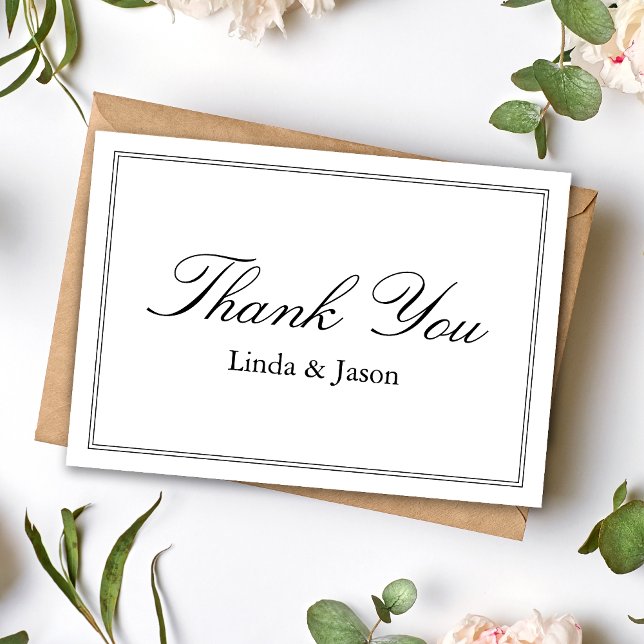 Carte de remerciement de mariage à l'écriture clas (White classic script thank you card shares heartfelt gratitude with timeless elegance.)