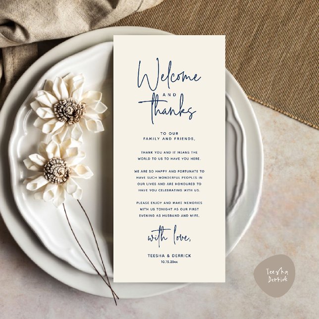 Carte de remerciement pour la disposition de table (Welcome and Thanks Modern Wedding Dinner Place Setting Thank You Card in Navy Blue Ivory)