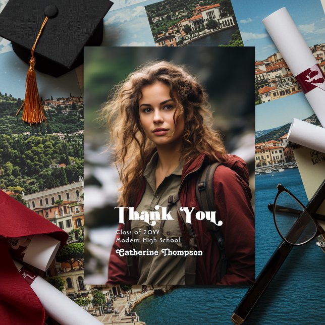 Carte De Remerciements Adventure Attend un diplôme (Adventure Awaits Graduation Thank You Card)