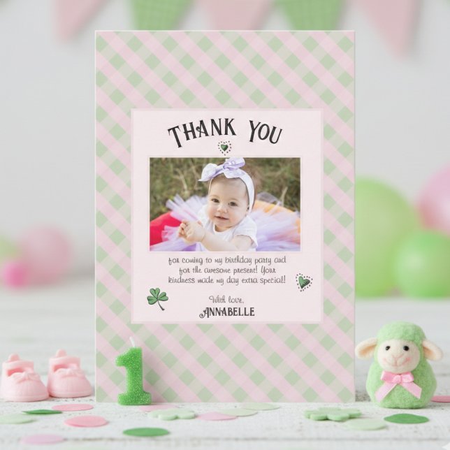 Carte De Remerciements Anniversaire de enfant irlandais rose et vert (Pink St Patrick's Day First Birthday Thank You Card for Baby Girl. Irish Lucky One Card for Kids)