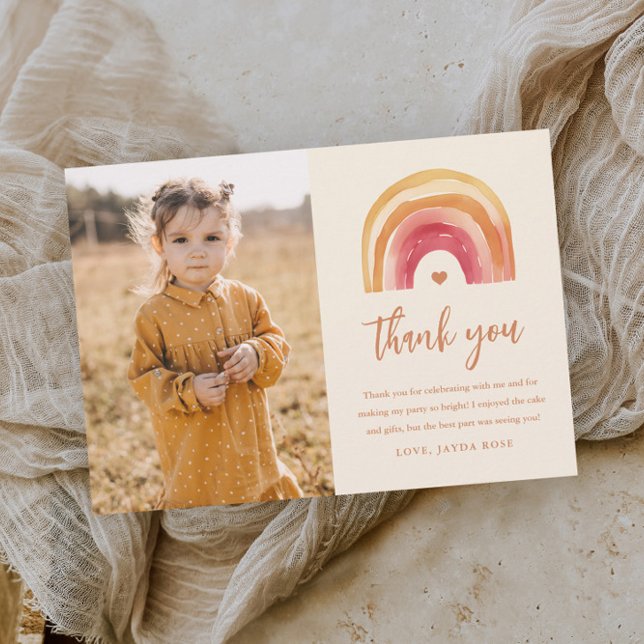 Carte De Remerciements Anniversaire de Photo Enfants Arc-en-ciel Boho (Boho rainbow kids photo birthday party thank you card.)