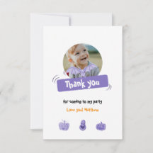 Anniversaire d'Halloween violet et orange. Personn